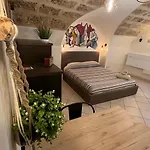 Poma De Casa - Carrero Del Carmen